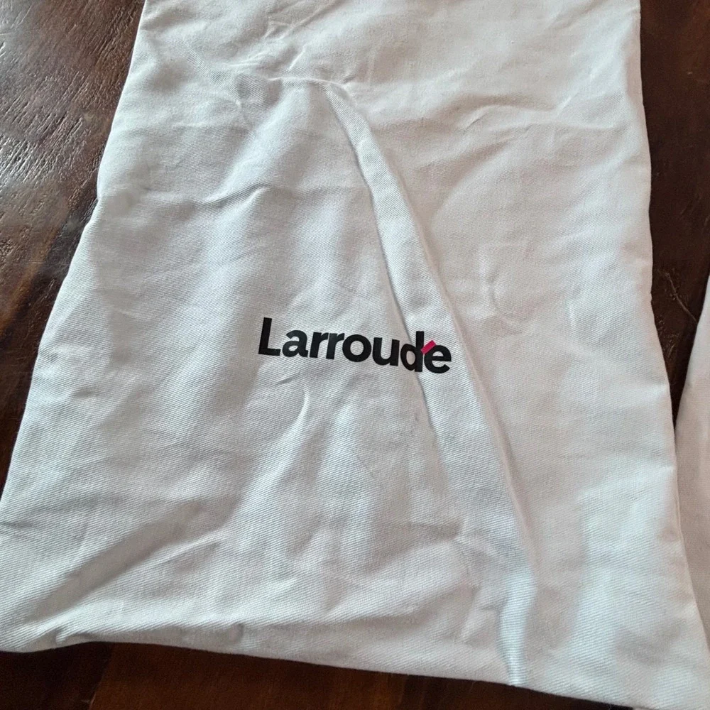 Larroude White Cotton Canvas Shoe Dust Bags Set of 2 Logo Print Travel Pouches